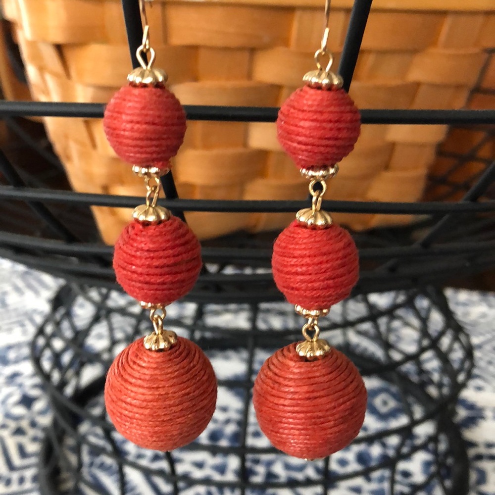 Bonbons drop earrings red and gold